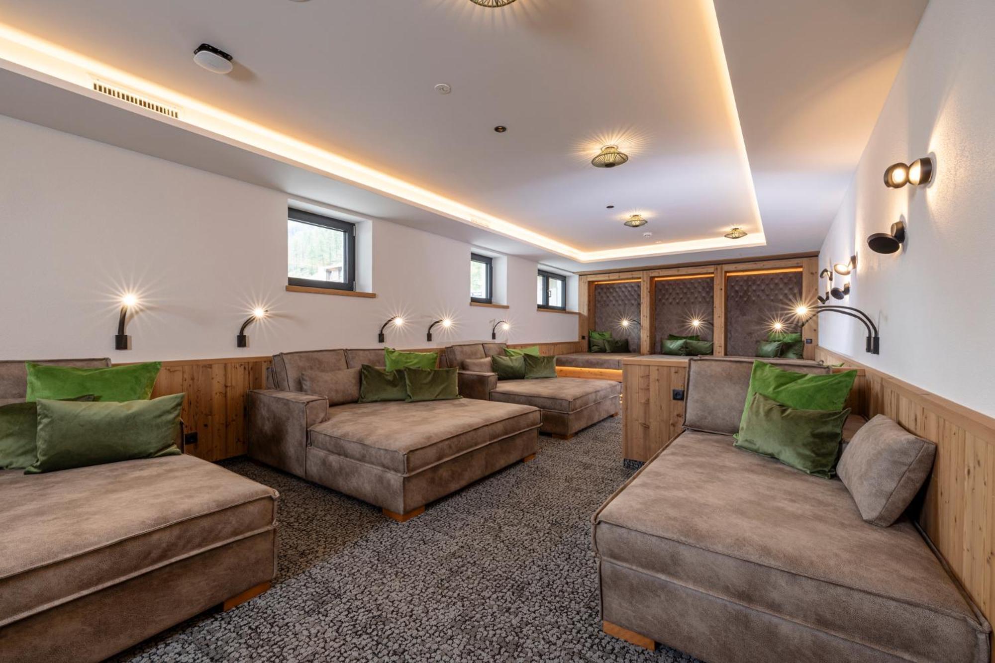 טוקס Thermal-Badhotel Kirchler מראה חיצוני תמונה